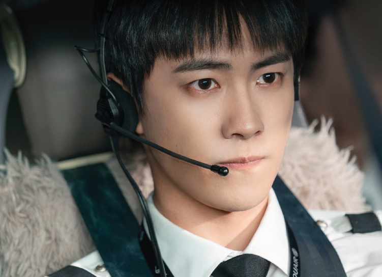 安阳|《县委大院》太没劲？莫气，央八终于“上大菜”了，王牌剧定了