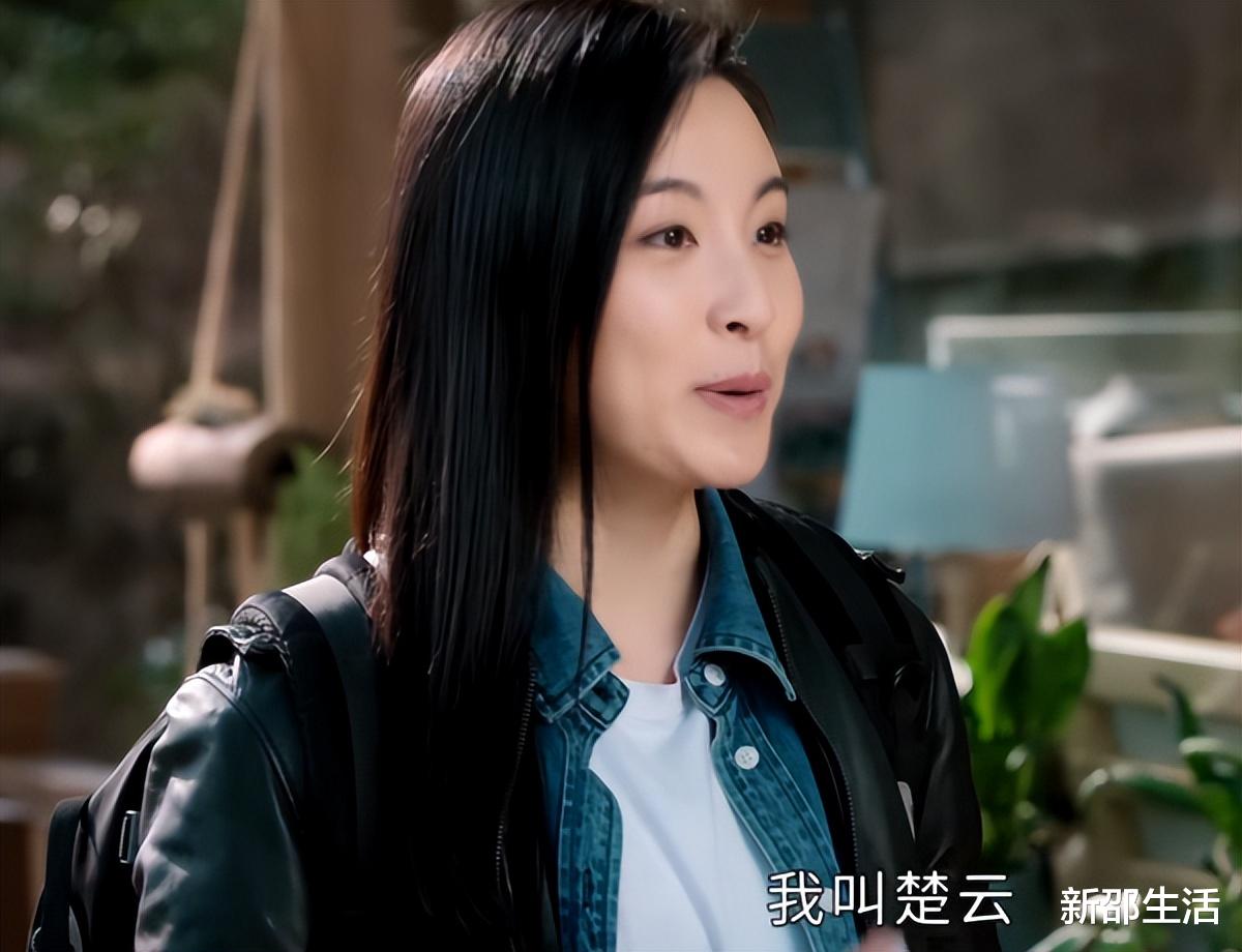 幸福到万家|《幸福到万家》临近收官，又悄悄上线了一个女神，很美很有气质