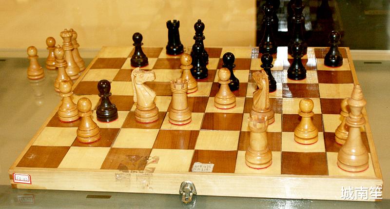 国际象棋|俄罗斯国际象棋特级大师卡里亚金宣布：创建替代世界国际象棋联合组织