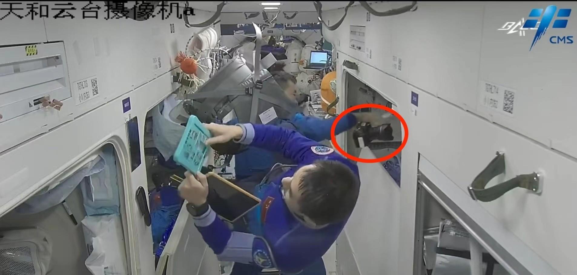 太壮观了!我国空间站三舱组合体动图欣赏,用手机也能拍出真我