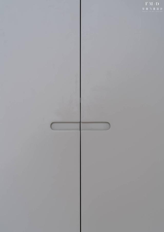 奔着干净利落,衣柜装修就没打算装拉手!6种选择,个个好用好看