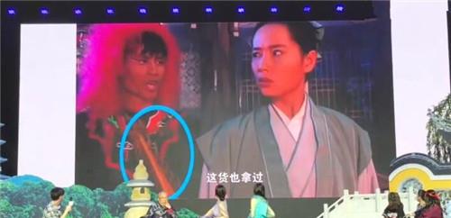 新白娘子传奇|新白娘子传奇:白娘子小青看到剧中的穿帮,反应太可爱了!