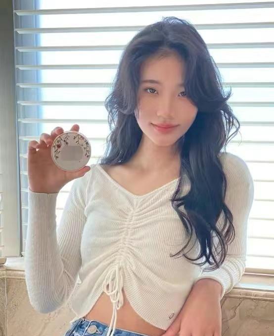 小S|小S不惧风波为女儿庆生！母女四人相拥哭泣博同情，素颜都太普通