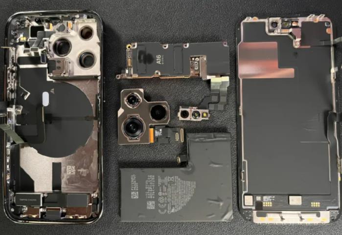 iPhone|小米、OPPO新手机都有散热系统，iPhone却只字不提，是不屑还是无奈