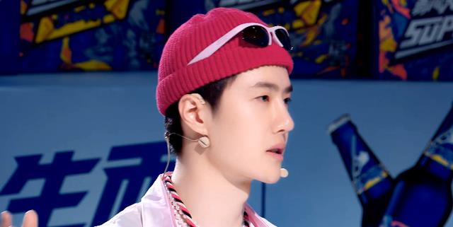 王一博|《这就是街舞5》新生代舞者过于紧张，王一博正确引导很有感染力