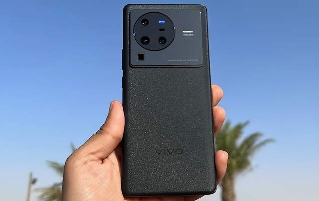 高通骁龙|2022买手机眼光要放长远，目前这4款“口碑最好”，可以再用五年