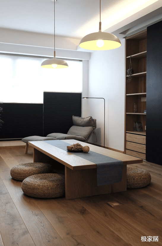 小夫妻在福建的家，没有电视也没有沙发，却高级到让邻居羡慕！