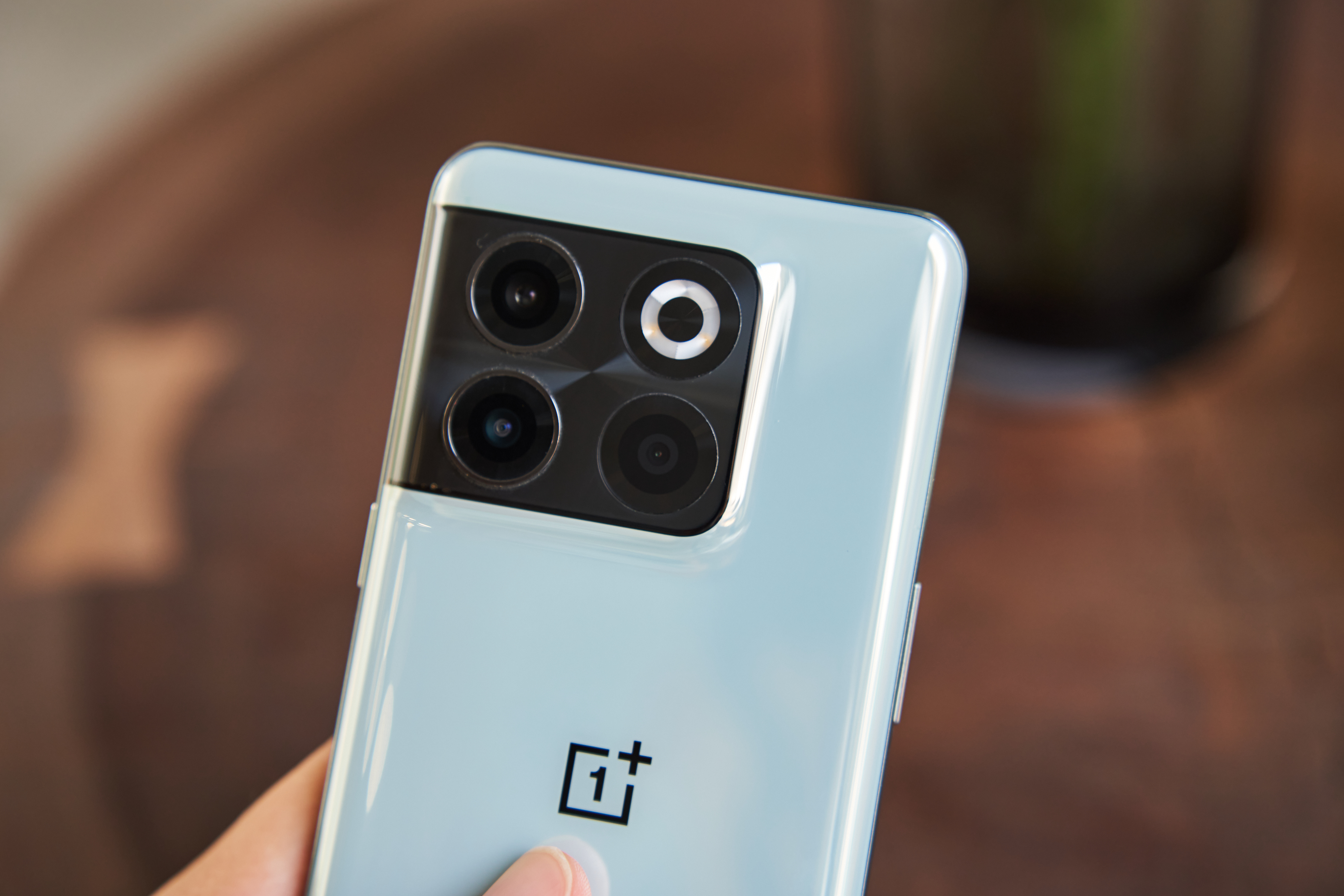 |看来我没买错,这款3千多的手机性能都比6千多的强