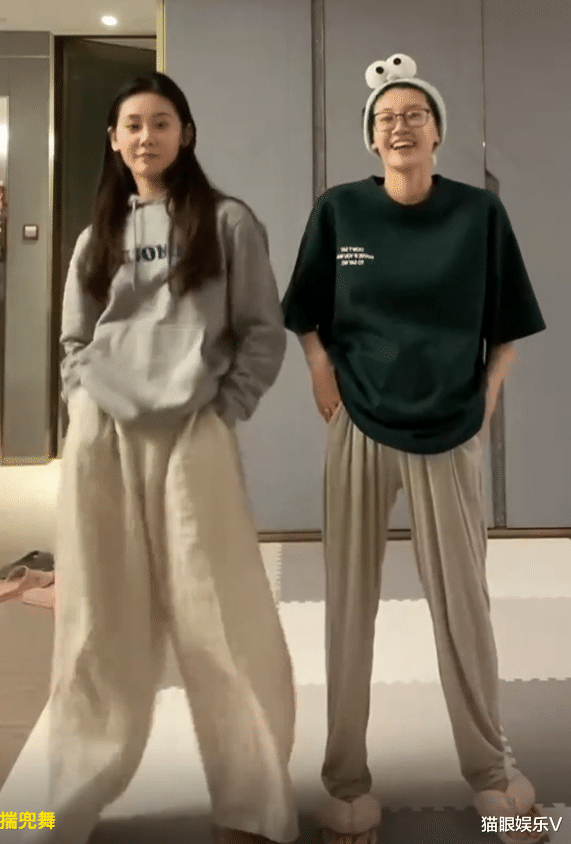 郑恺|郑恺妻子挺孕肚跳舞,扭腰摆胯动作大,素颜出镜状态佳!