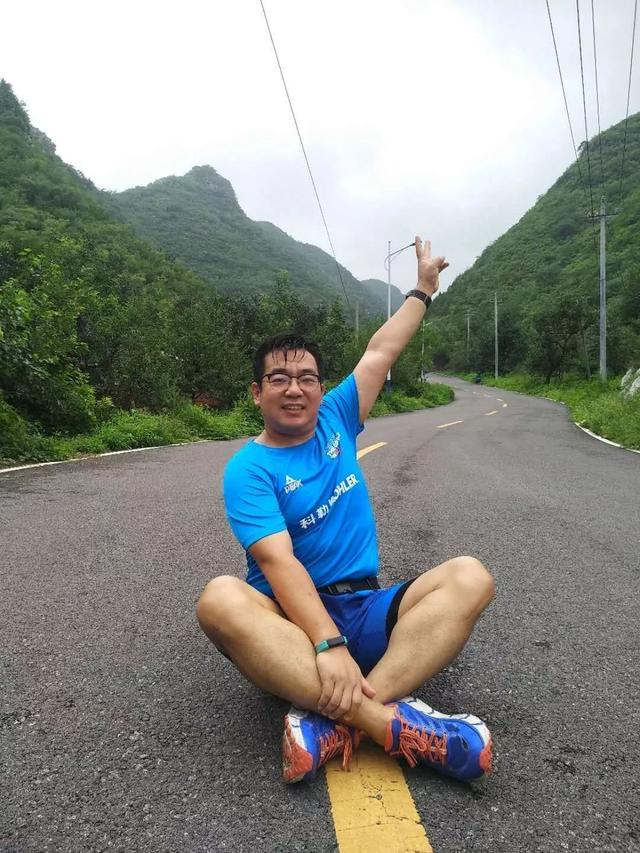 跑步 250斤胖子连续1568天，5点起床跑8公里：我心里至少放弃了1000次