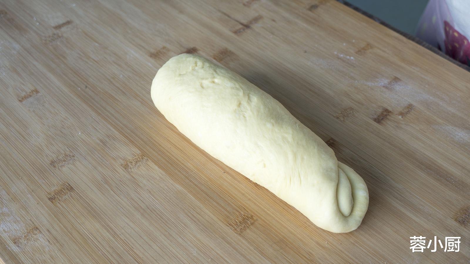 立秋润燥,饮食上可“减辛增酸”,多吃“3黄2白1红”,润肺养胃