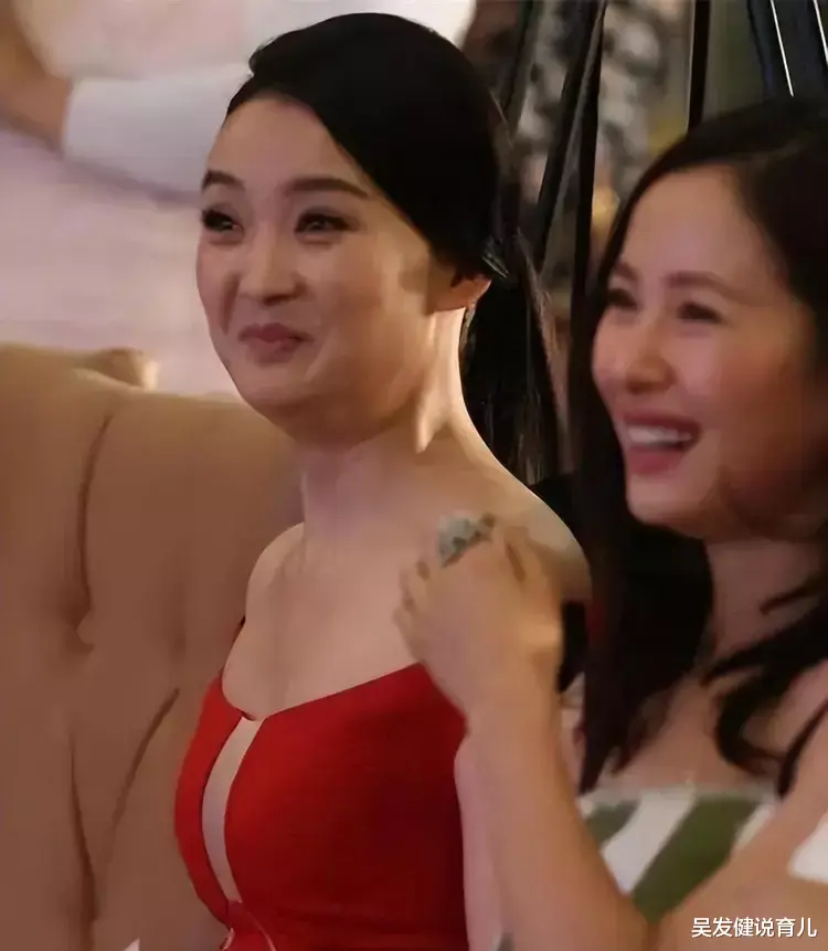 马思纯|“一胖毁所有”的8位女星，年轻时惊为天人，现今都成了老大妈