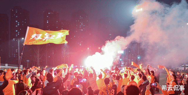 腾讯|1000场!泰山队取得了里程碑式的成就,是全国第一支取得、积分场次双第一的球队