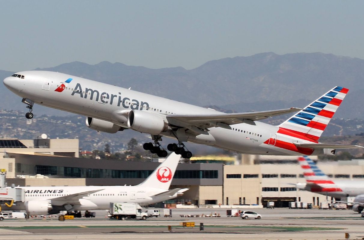 5G|美国开始内卷,全面清除华为基站之后,航空企业联合抵制本国5G