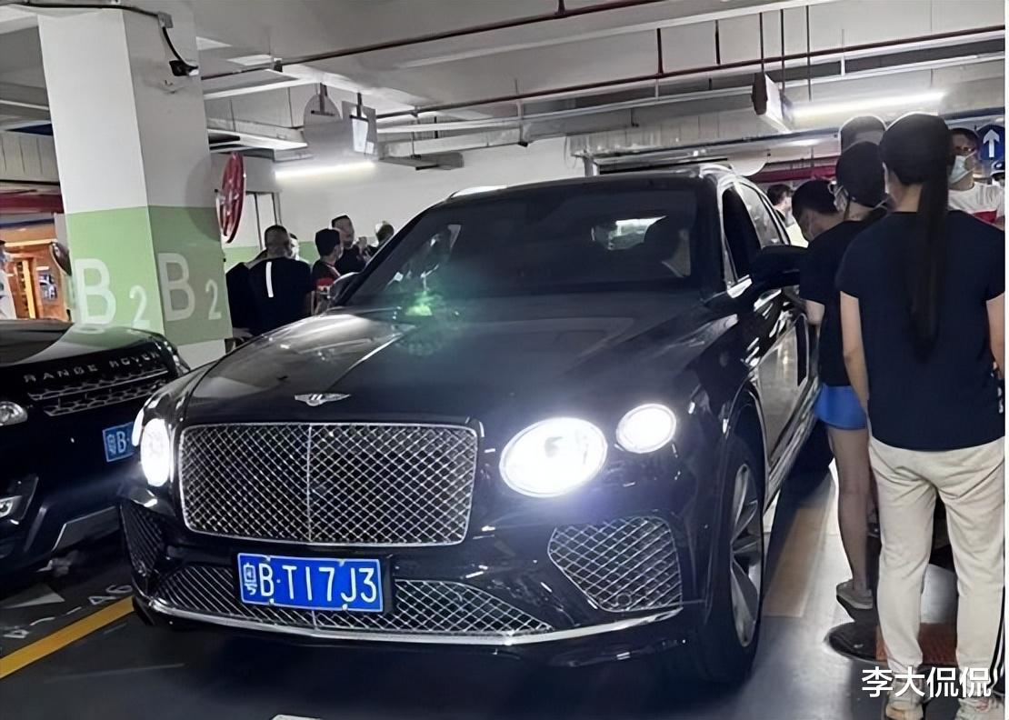 宾利姐是珠海企业家?曾是海归女走红毯,网友:张书记是吃软饭的