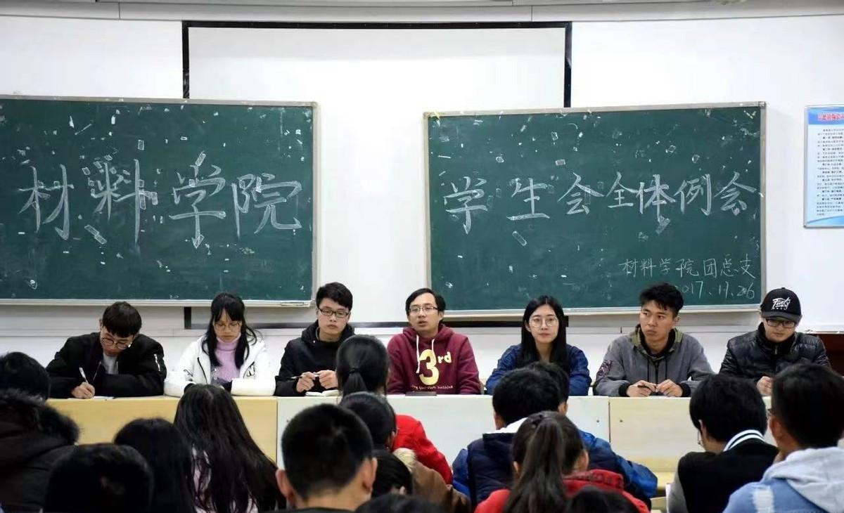 山东某卫校16岁男生,被学生会体罚后跳楼住院,校方回应态度冷淡