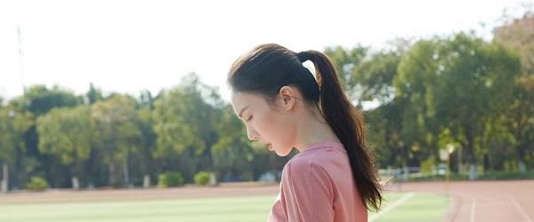 炽道|《炽道》金晨直女人设讨喜，罗娜应多看看师兄，年下未必有他好