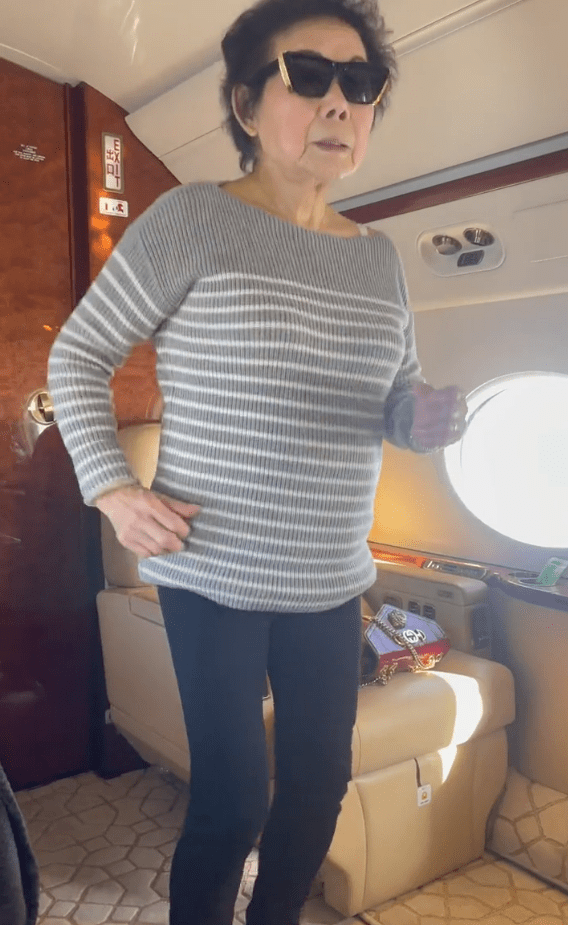 谷爱凌|真走了!谷爱凌坐飞机离开中国返美,网友热评第一竟是:别回来了