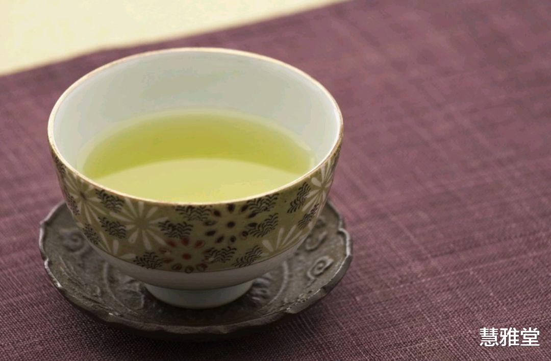 绿茶|三伏天,喝红茶还是喝绿茶?记住2喝3不喝,清爽解暑,舒服过夏天