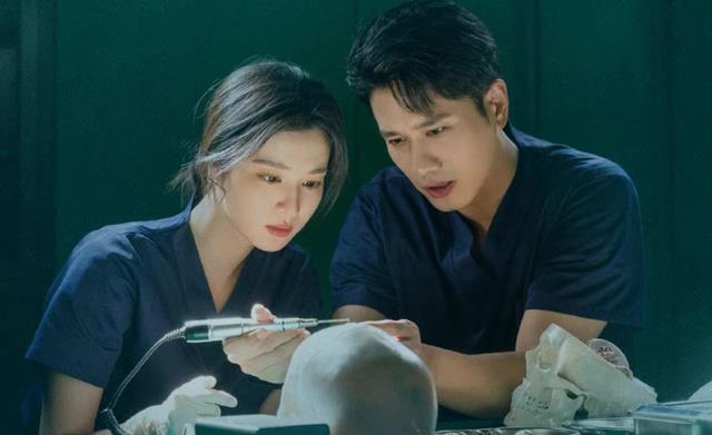 王楚然|出道六年便合作了肖战，杨洋，张艺兴等男星，23岁王楚然未来可期