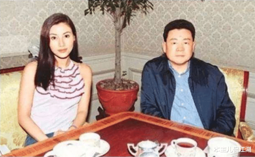 刘銮雄|“猎艳大亨”的云雨三十六式,到底是谁“榨干”了刘銮雄?