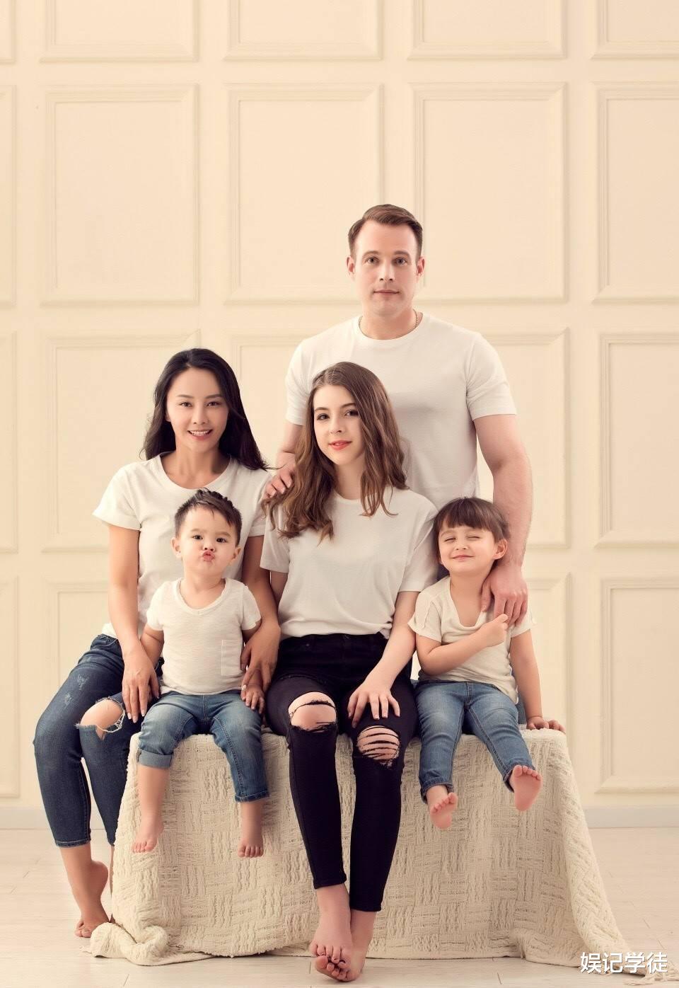 马雅舒|45岁马雅舒晒一家四口近况,与二婚丈夫恩爱12年,一双子女颜值高