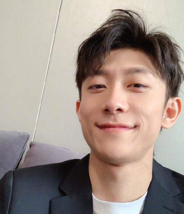 张一山|张一山没事了,清白得到央视官方认证,参演《平凡英雄》定档国庆