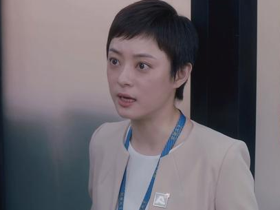 孙俪|?邓超近照暴瘦五官大变样，孙俪也眼凸脖子鼓，这对夫妻到底怎么了？