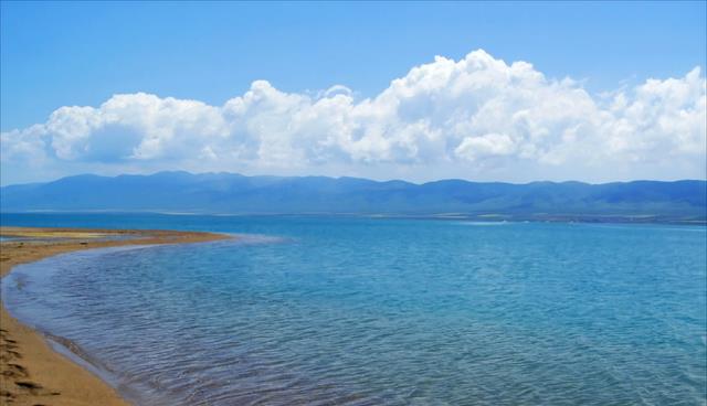 平遥古城|藏在青藏高原的美景地，高山环绕，面积超大，古称卑禾羌海！