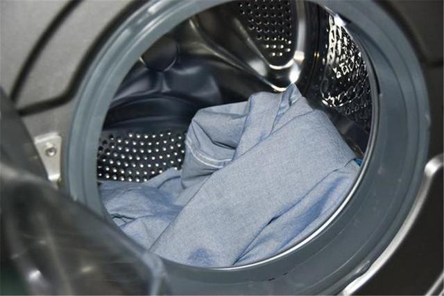 洗衣机的“重量”指的是干衣服还是湿衣服？售货员：别太迷信重量