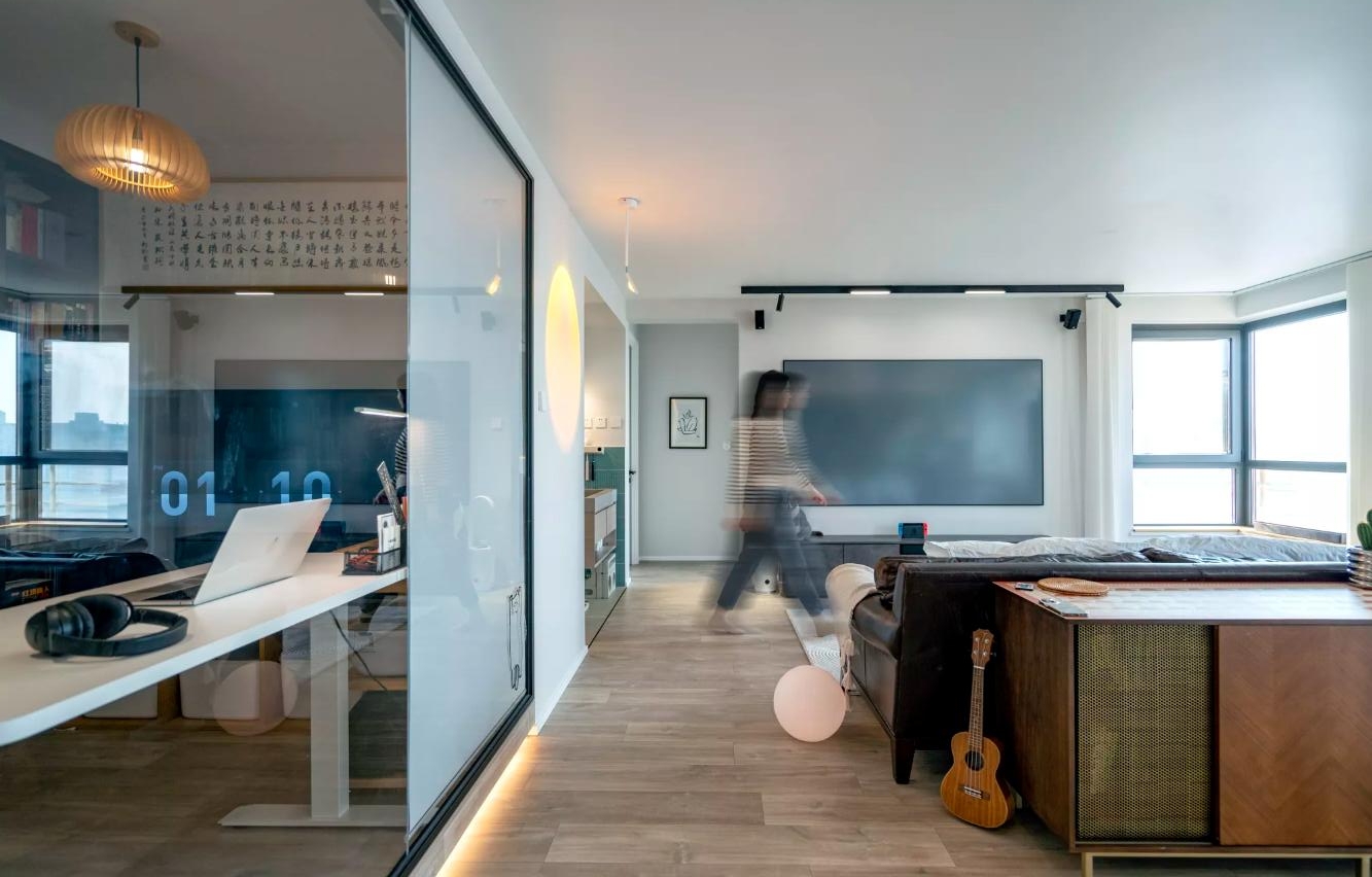 她拒绝“隐形浪费”,90㎡,只要一居室,反而将实用性拉满了