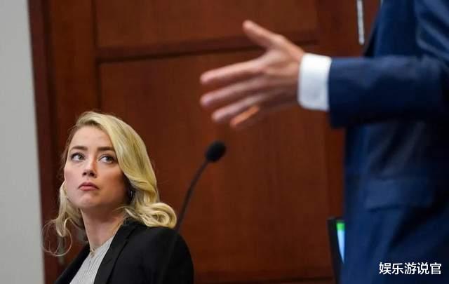 约翰尼·德普|德普37岁美女律师的高管男友现身，比杰克船长更帅更有型，粉丝CP梦碎