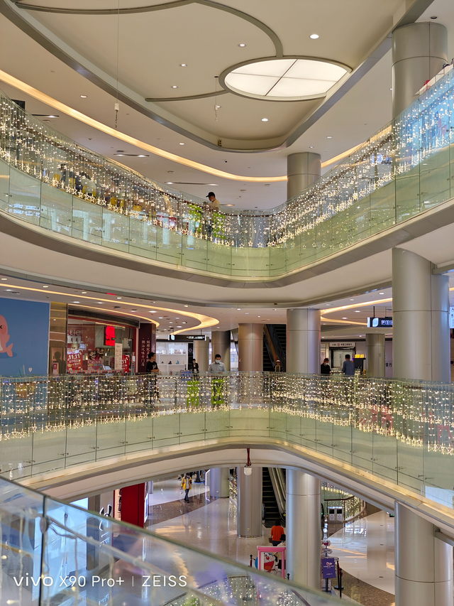 芯片|顶级芯片+一英寸超大底 vivo X90 Pro+全面进化