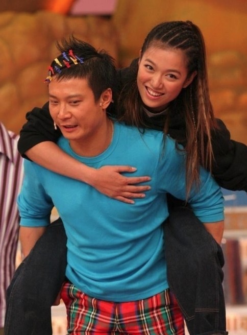 钱嘉乐|她曾是「四料港姐冠军」，与钱嘉乐相恋9年无果，如今饱受病痛困扰坚持行善