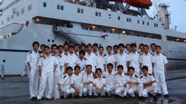 中国科考船被外国货轮撞沉，110名专家遇险，肇事方：不是故意的
