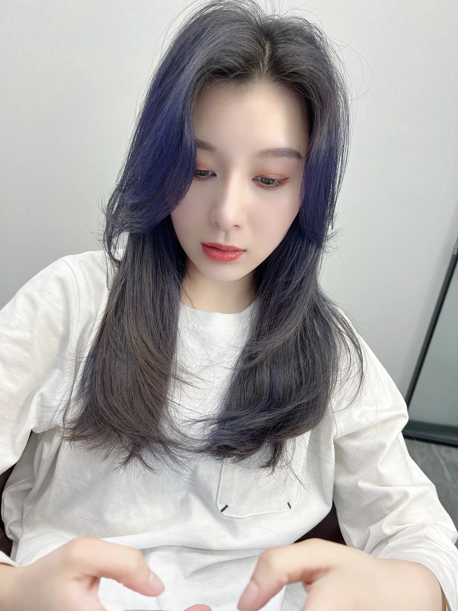 最美发型 天冷了，是该换换发型了，17款最美发型送给你