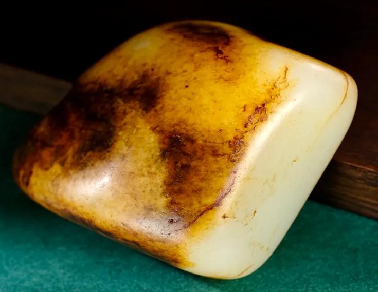 |哪种皮色出好玉？和田玉玉质料优选推荐！