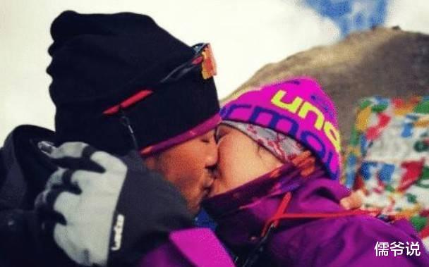 谭维维|谭维维已当妈，手抱两孩子出行曝光后，她的生育时间被扒