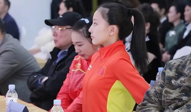 张豆豆|孙杨张豆豆恋情再添实锤，俩人依偎逛街好甜蜜，期待两人成正果