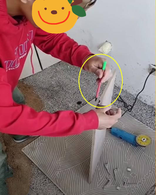 白得个露台很开心,却多个横梁不能砸,瓷砖一贴美观多了!