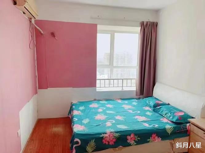 |朋友在我这住了三个多月,我要向朋友要房租吗?