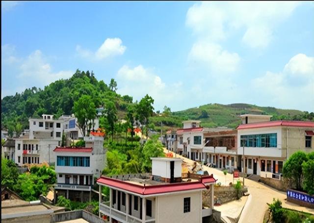 自如|好消息,农房“统一翻建”来了?国家敲定农村规划,下半年或动工