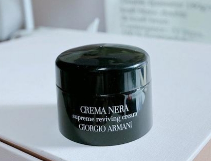 面霜 女人40岁左右抗衰老，值得推荐的护肤品好物