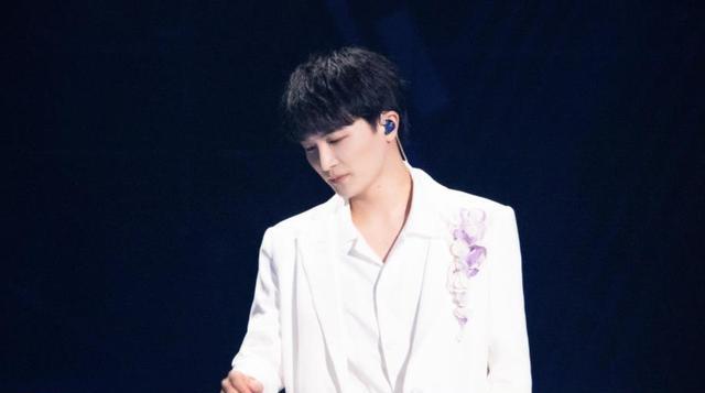 周深|天赐3：周深高情商发言获赞，翻唱接连霸榜，奠定节目最高收视率