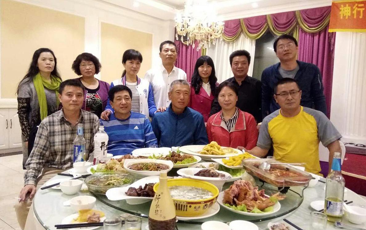 那次同学聚会后,我再也不想参加了