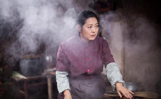 王茜华|明明貌美如花，却总演土气大妈，这8位女星的美貌被严重低估了