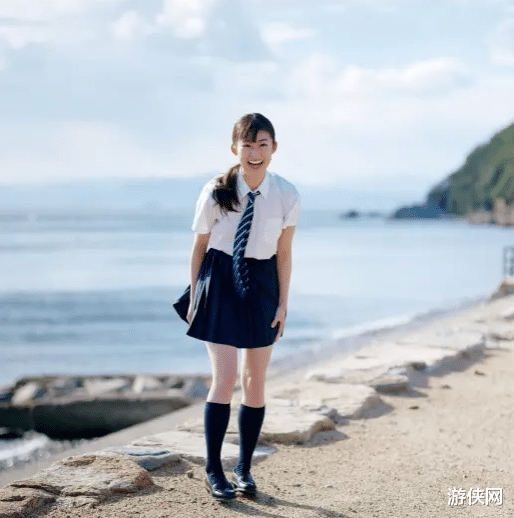 配音|玩游戏/看动画时，你们会选原版还是中文配音？