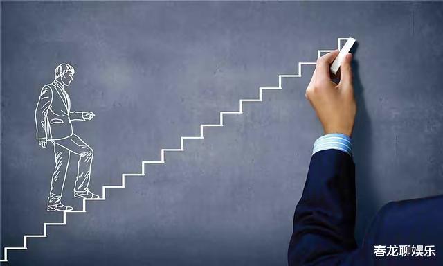 阿娇|年轻人该做大公司的“螺丝钉”,还是小公司的“万金油”