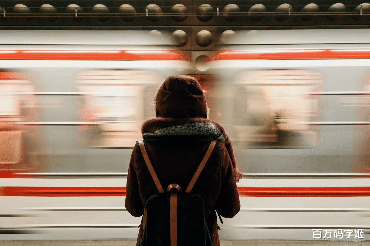 婚姻|男人过剩,女人过剩,学历过剩:2022年,一个什么都过剩的时代