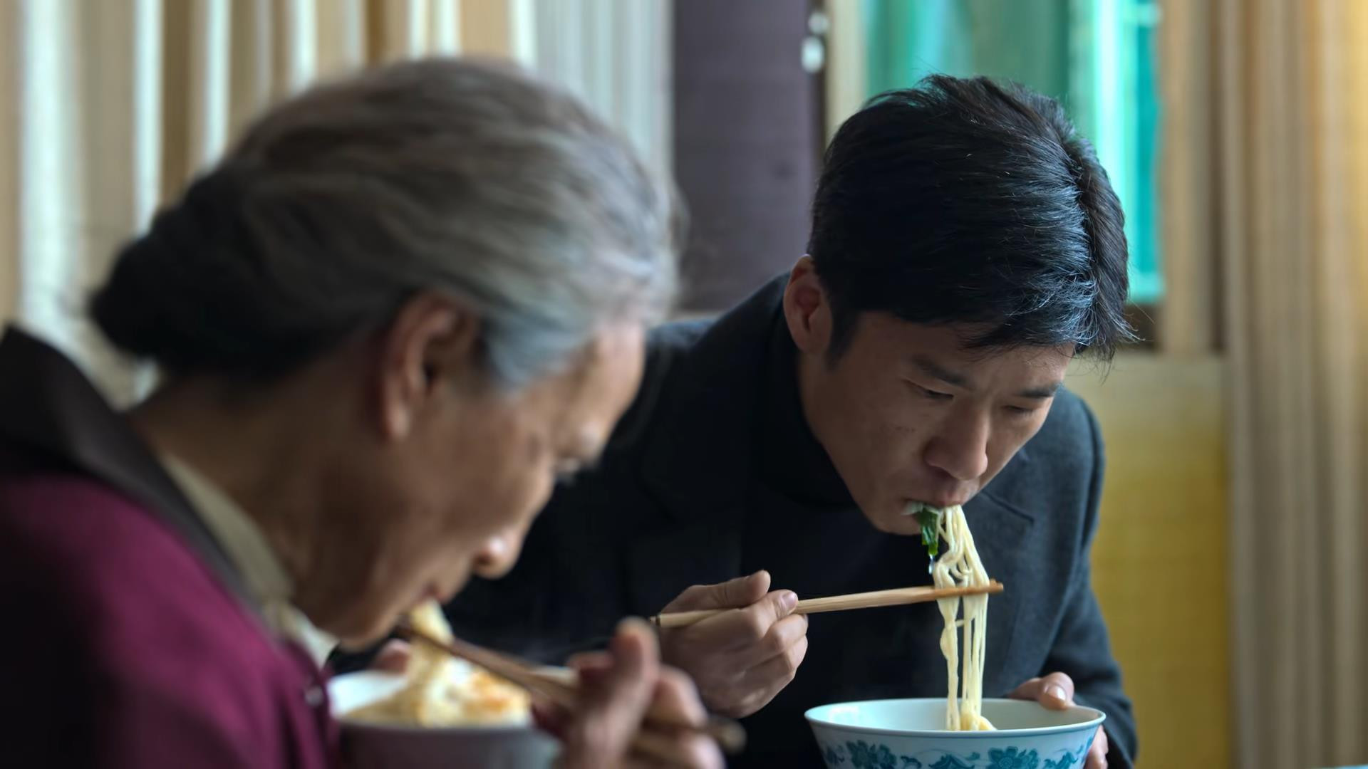 狂飙|《狂飙》真正的泪点，全程没有一句台词，观众却能秒懂